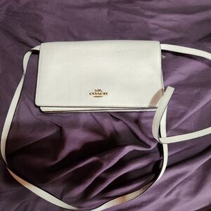 Small Coach crossbody wallet / purse